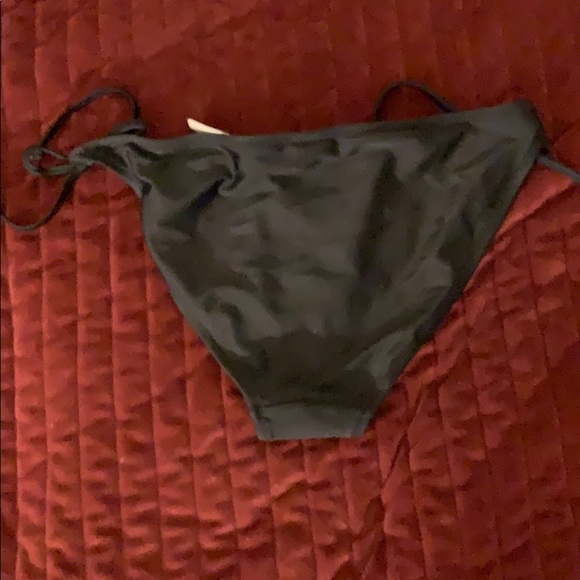 Bikini bottom - Picture 2 of 2